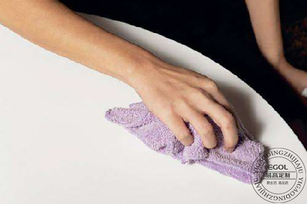  夏天，實(shí)木家具應(yīng)該如何保養(yǎng)