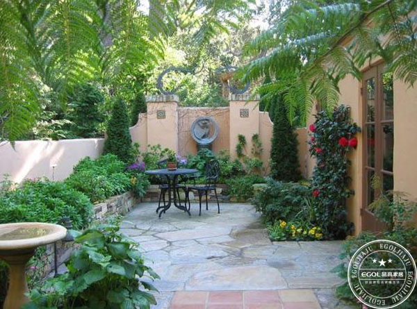  比起美食，我更喜歡這樣的頂樓設計！