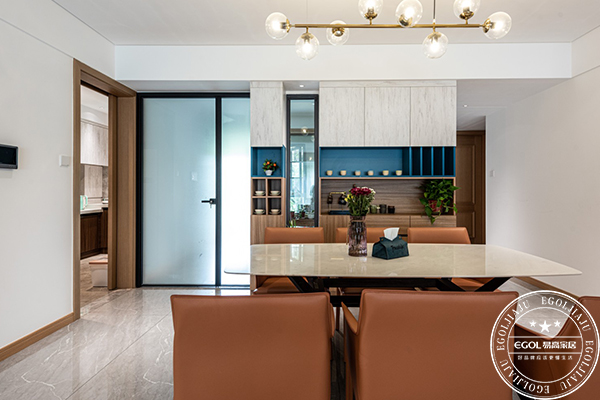 90㎡現代簡約風，勞逸結合生活才能更加美好