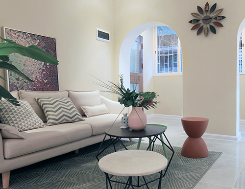 客廳太小，如何設(shè)計才顯得寬敞？